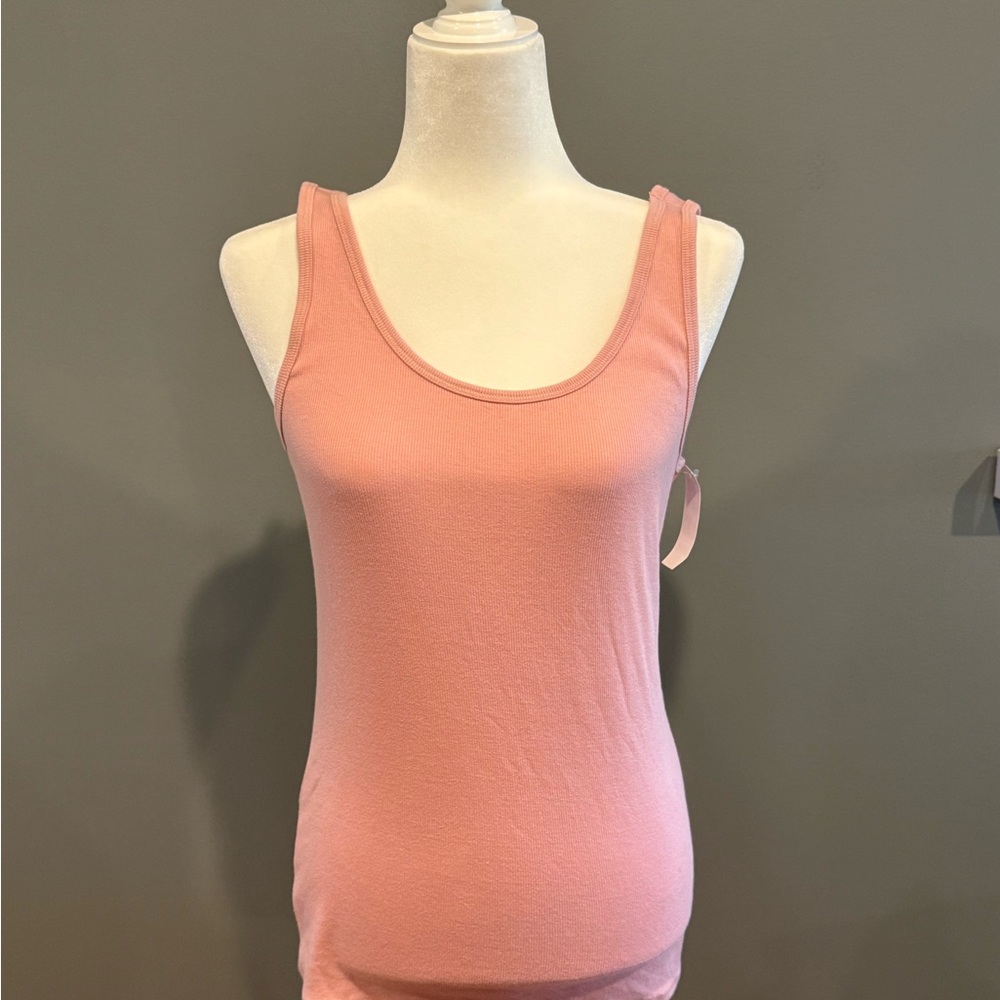 *NEW WITH TAGS* Women's Time and Tru Size Large Ribbed Tank Top